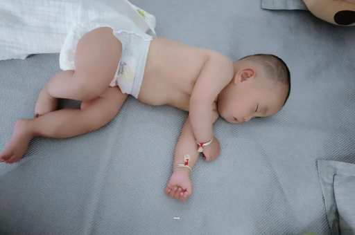 江门孕妇肚脐周围发青